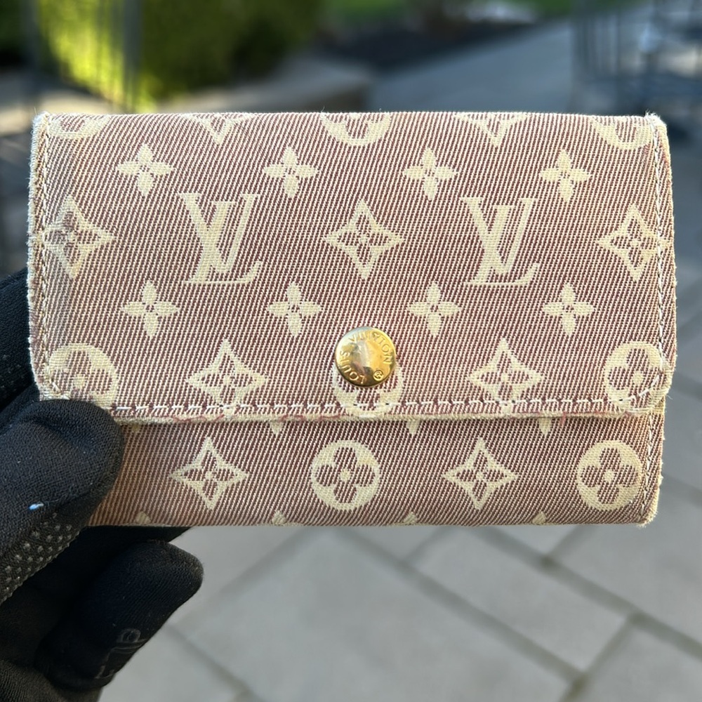 Louis Vuitton monogram Idylle canvas 6 ring key holder / card holder burgundy